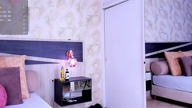 Travis_lenox_ webcam