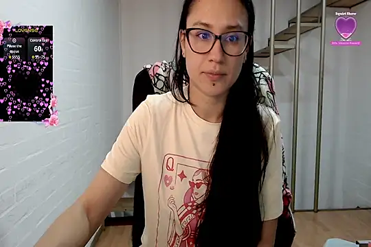 Jessie_Desire webcam