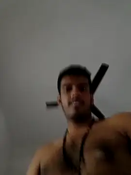 nivedthomas01 webcam