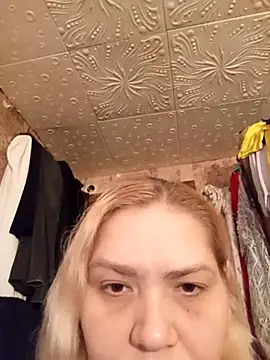 minna_jeannie - Minna_Jeannie's free webcam - UK Sex Cams