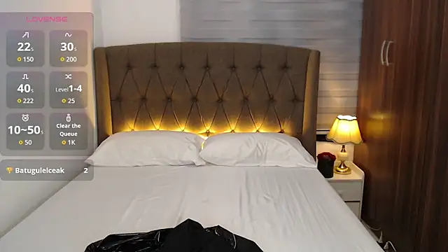 SexFucktoryLily webcam