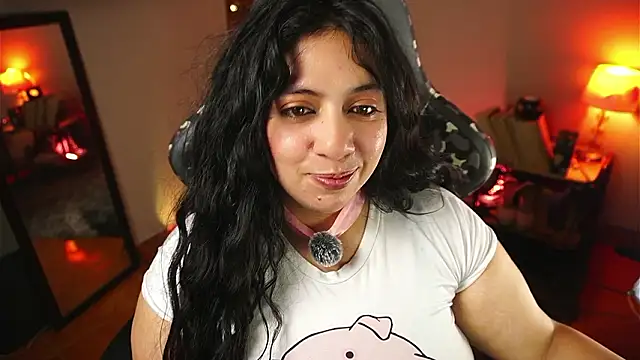 coraline_latin - Coraline_latin's free webcam - UK Sex Cams