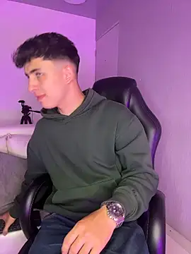 AdrianRinaldi webcam