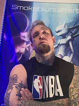 Smokebluntafterblunt webcam