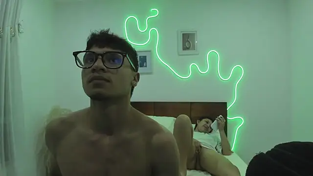 hardcoreheat_ind webcam