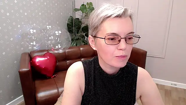 Cutie_Erikaa1 webcam