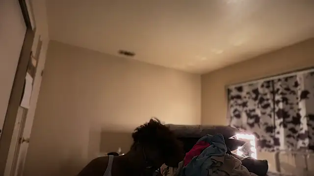 Yagurl___west webcam