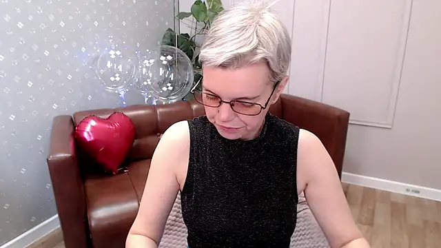 Cutie_Erikaa1 webcam