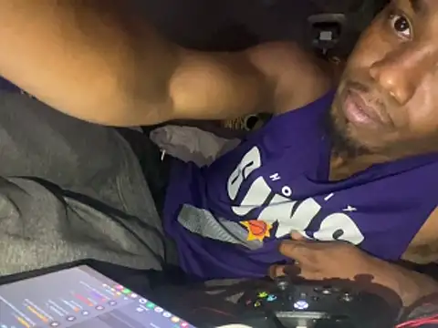 SlimeCrownzOut5 webcam