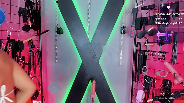 MissScarlet_Ela_bdsm webcam