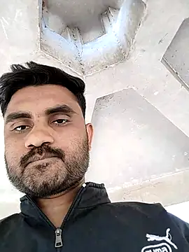 loyalboy_0052 webcam