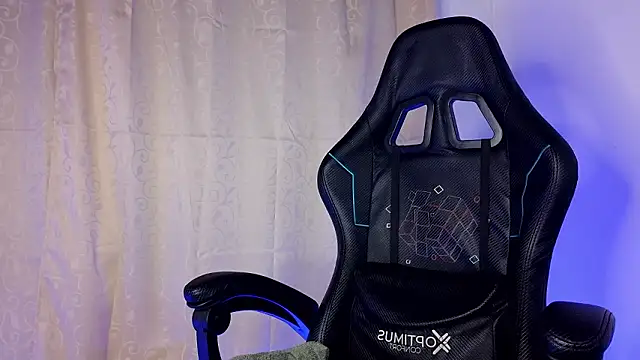 _danny777 (M twink) - HELICOPTER WITH COCK  🍆