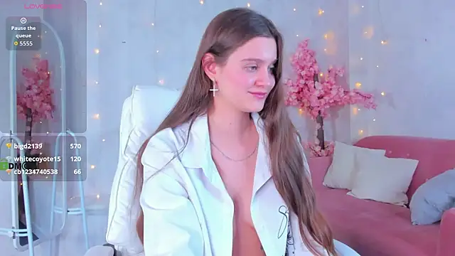 Renesmy_Black webcam