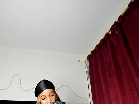 YourDreamReal webcam