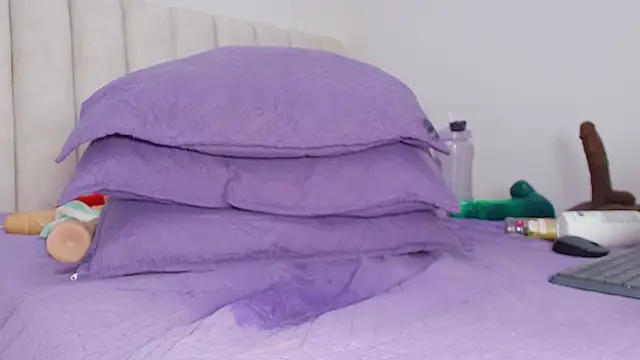 _ebony-queen_ webcam