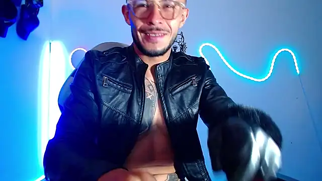 sebastian_horny webcam