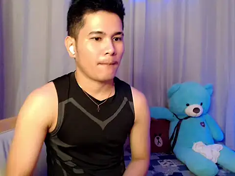 horny_levi webcam