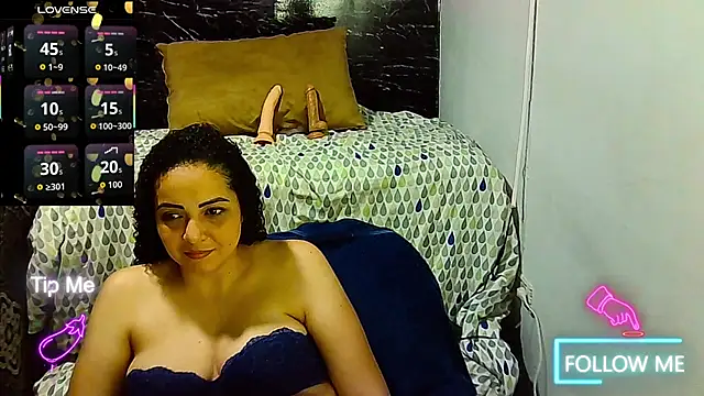 _naughty_milf webcam