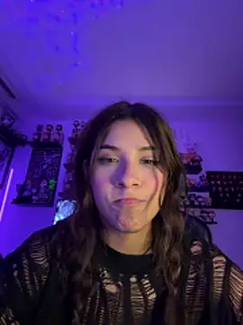 crystal_bunny7 webcam