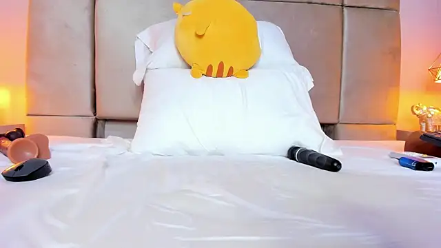 isabel_sofiaa webcam