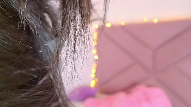 eva_sin18 (F young) - orgasmo squirt