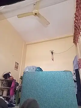 femboyslqueen webcam