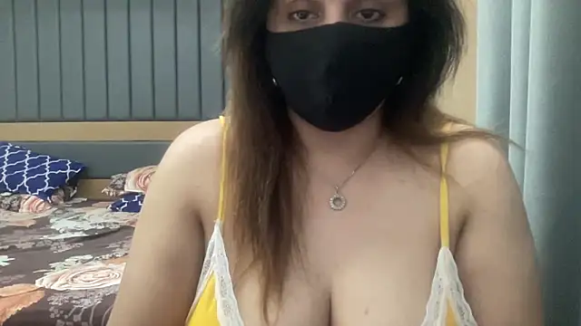 sassypooja webcam