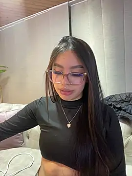 Karina16_pink webcam