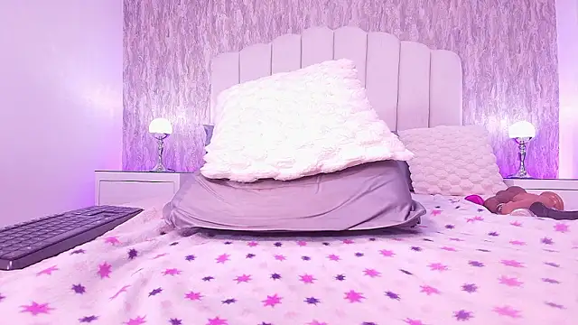 raven_lilith_ webcam