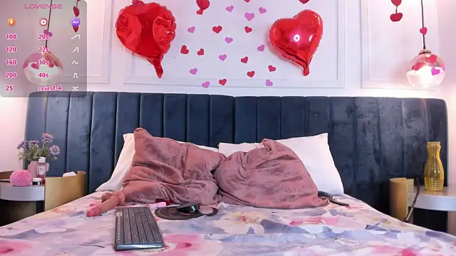 VioletaMarcelli webcam