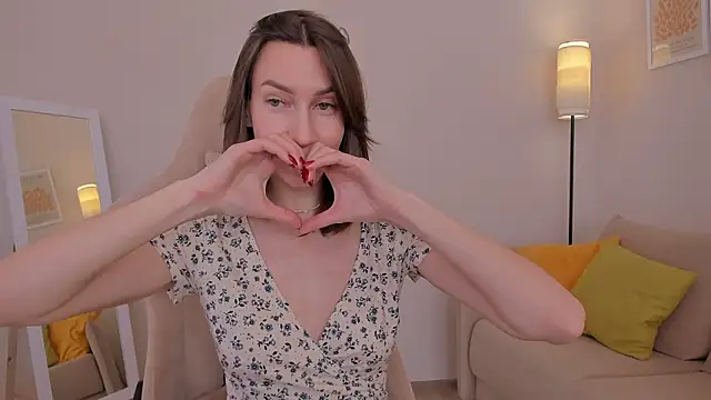 GoodGlamorGirl webcam