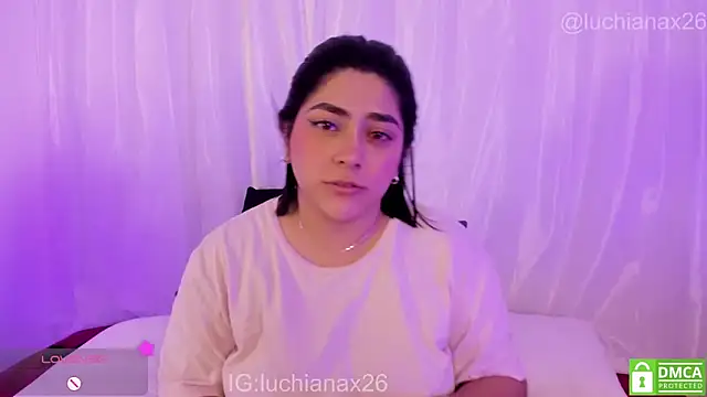 lucy26_ webcam