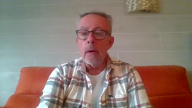 tuggy59 - Tuggy59's free webcam - UK Sex Cams