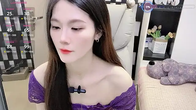 美女Yueyue-MM在线直播