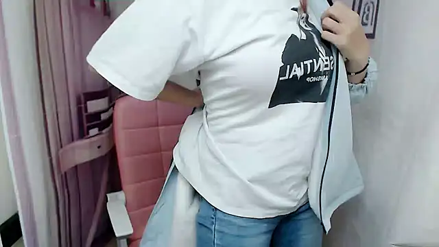 美女afan1022在线直播