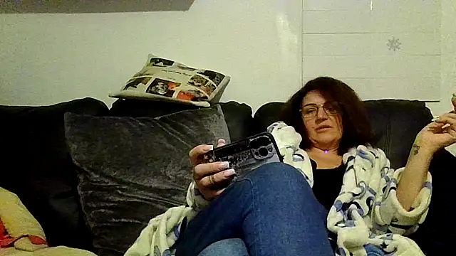 rubyyrosee - RubyyRosee's free webcam - UK Sex Cams