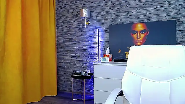 AllanaJoy from StripChat is Freechat