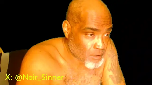 sinnernoir - Sinnernoir's free webcam - UK Sex Cams