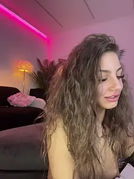 AnnastasiaJune webcam