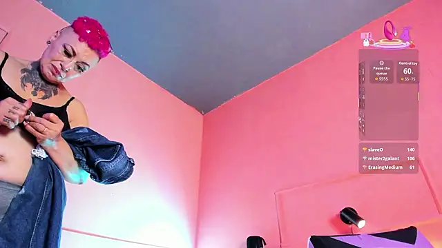 MATURE_HARDCORE webcam