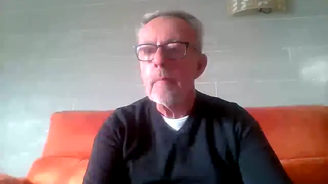 tuggy59 - Tuggy59's free webcam - UK Sex Cams