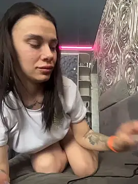 Queen_of_pain webcam