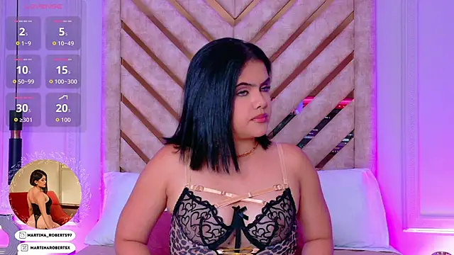 Martina-Roberts- webcam