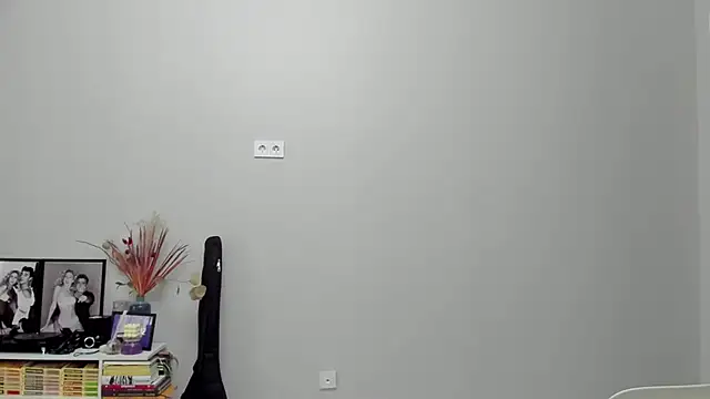 ailey_chao (F teen) - massage tits