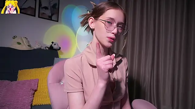 edlinhargus (F teen) - goood student girl