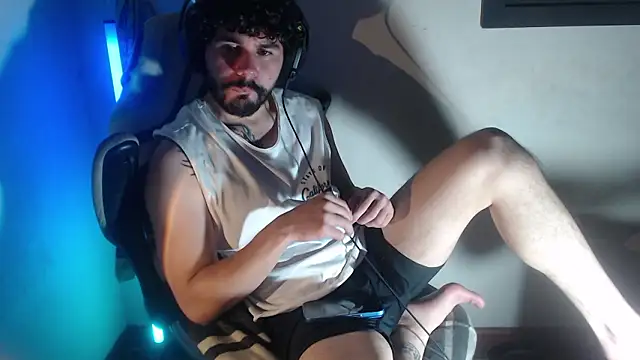 LuciferSantoryu webcam