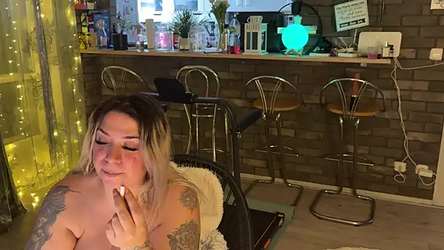 Monageil from StripChat is Freechat