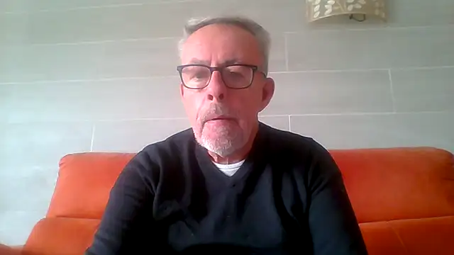 tuggy59 - Tuggy59's free webcam - UK Sex Cams