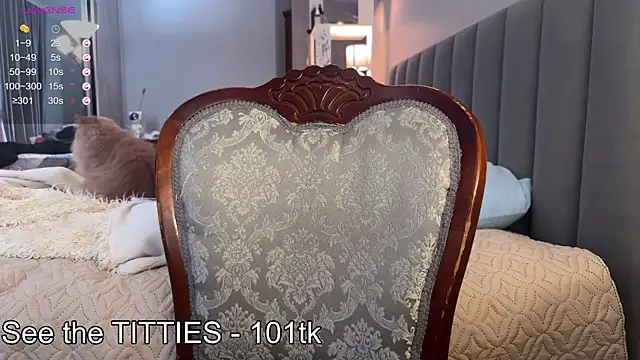 emily_is_here_ webcam