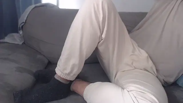 hugemachohandsome webcam